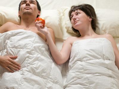 房事之前抱一抱 有效提高性愛質量