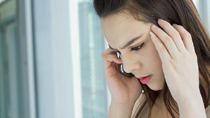 女人內(nèi)涵是怎么回事？白帶異味的調(diào)養(yǎng)方式是什么