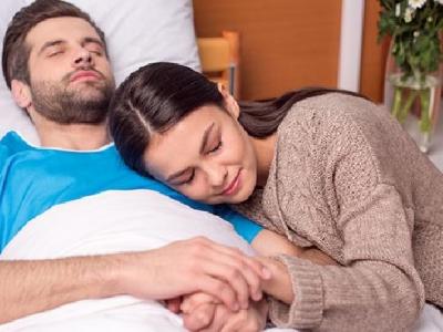 男女性愛(ài)什么姿勢(shì)最好 性生活必須學(xué)會(huì)的5個(gè)做愛(ài)體位