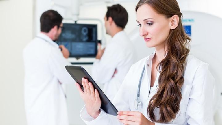 女性月經推遲的危害是什么 女性經期還需注意4個事項-易網健康<a href=http://www.gyfww.com/jkys/ target=_blank class=infotextkey>養生</a>網 女性月經推遲的危害是什么 女性經期還需注意4個事項