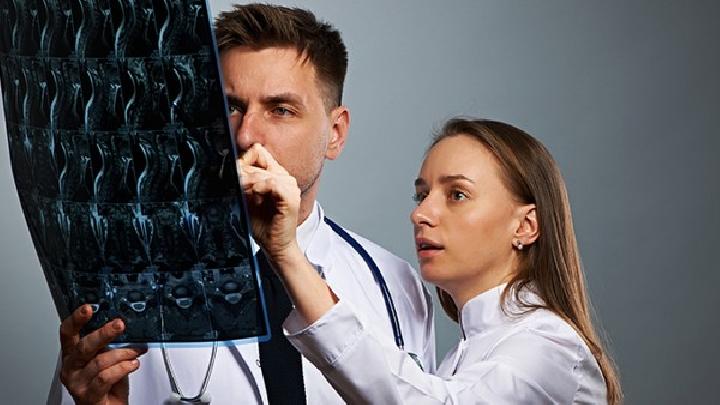 男人生殖健康跟穿內(nèi)褲也有關(guān)? 男性穿好內(nèi)褲需遵循12項(xiàng)規(guī)則