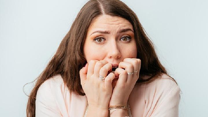 女性更年期的癥狀都有什么？女性更年期常見7種癥狀表現