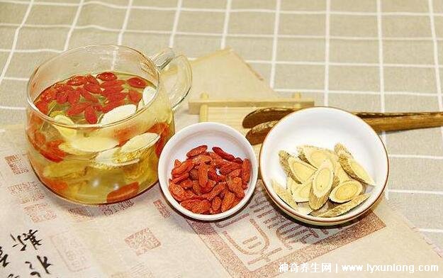 黃芪配什么提高性功能,淫羊藿/菟絲子(5種最猛的壯陽草藥)-易網(wǎng)健康<a href=http://www.gyfww.com/jkys/ target=_blank class=infotextkey>養(yǎng)生</a>網(wǎng) 黃芪配什么提高性功能,淫羊藿/菟絲子(5種最猛的壯陽草藥)