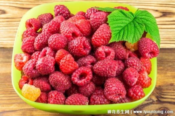 覆盆子越吃越大怎么回事，有補腎壯陽的功效(附3種壯陽吃法)