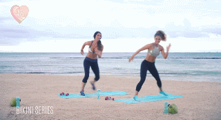 沙灘燃脂訓練，兩個小天使帶你打造魔鬼身材