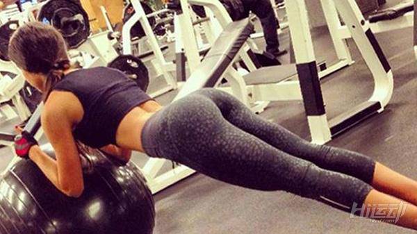 9個動作臀腿力量訓練！好身材從下半身開始