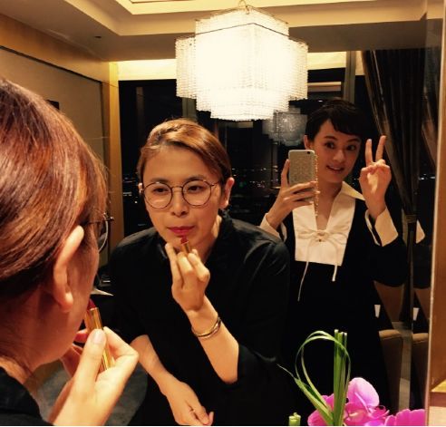 孫儷的經(jīng)紀人甩掉74斤肥肉，現(xiàn)在嫁給帥哥成人生大贏家