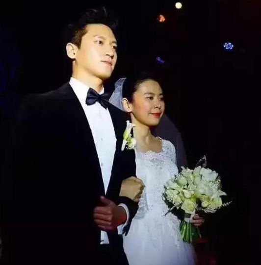 孫儷的經(jīng)紀人甩掉74斤肥肉，現(xiàn)在嫁給帥哥成人生大贏家