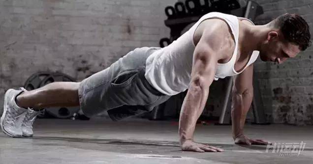 一小時家庭訓練系列：甩掉脂肪，秀出胸肌