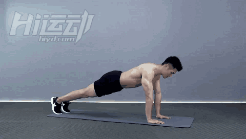 24歲女神放棄健美競技，開始健身后擁有百萬粉絲創辦自己的品牌