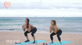 沙灘燃脂訓練，兩個小天使帶你打造魔鬼身材