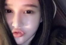 趙本山的女兒瘦成網(wǎng)紅臉，曬馬甲線A4腰網(wǎng)友稱太假