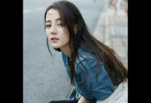 最紅小花旦迪麗熱巴秀性感身材，S身材不比宅男女神柳巖差