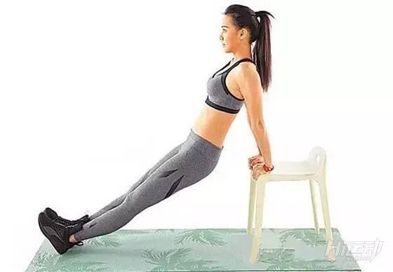 在家就能練 4個動作練出馬甲線翹臀