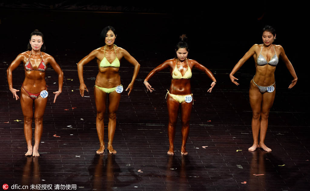 一大波金剛芭比來(lái)襲擊 力與美結(jié)合