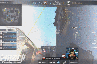 最強(qiáng)壯的CS：GO游戲冠軍！游戲與健身都不耽誤