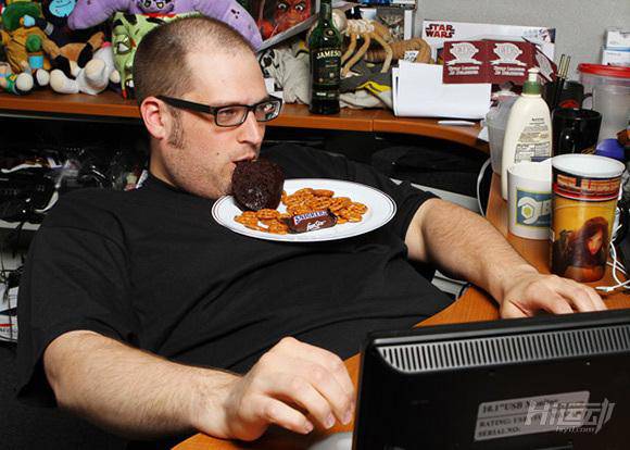 懶人健身你還懶得過她們？80年前的健身房