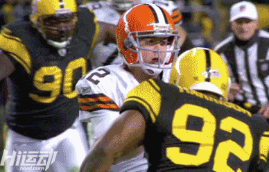 橄欖球運動為什么會經常腦震蕩？看完球員訓練！這跟撞車沒區別