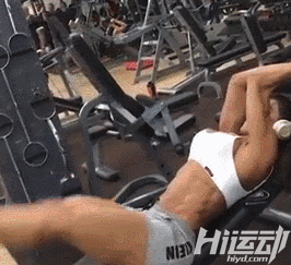 35歲練成最強大臀肌！被奉為“臀神”，擁有600萬粉絲