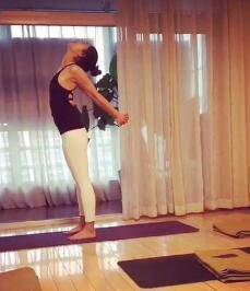 糾正駝背 一套簡單的糾正駝背方法