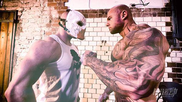 力量之戰：健美運動員VS力量舉運動員，誰更強壯？