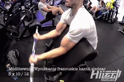 最強(qiáng)壯的CS：GO游戲冠軍！游戲與健身都不耽誤