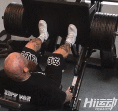 入過黑幫蹲過大獄！31歲健身逆襲成彪悍巨獸