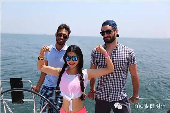 新疆妹子鍛煉出馬甲線的歷程故事