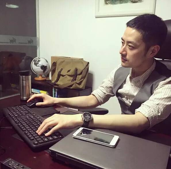 健身改變氣質故事之男生變男神