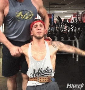 出生只有一只胳膊一條腿，身材卻比正常人都強(qiáng)百倍！