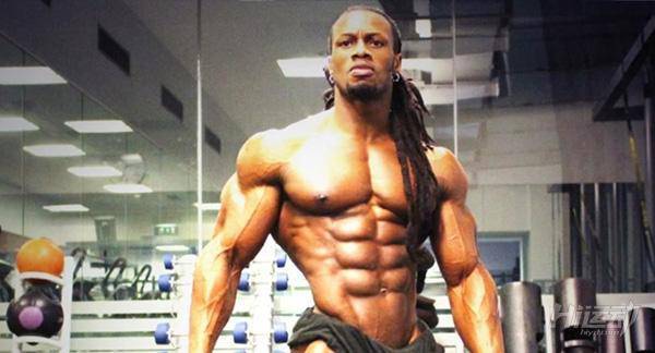 健身大神的訓練日常！9個動作練出大塊頭