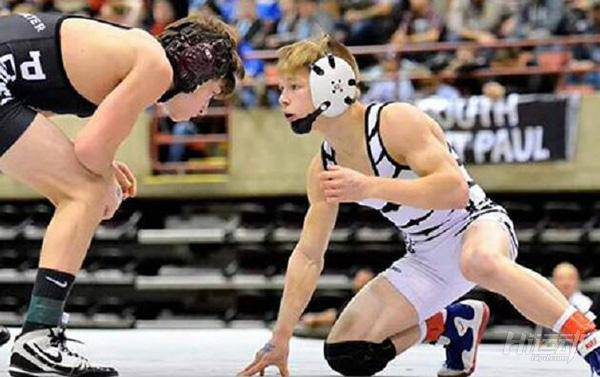 才17歲的小少年，居然把體脂率練只有5%