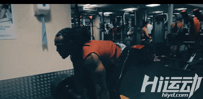 4組背部力量訓(xùn)練動(dòng)作！“大屌哥”教你練出厚實(shí)背部