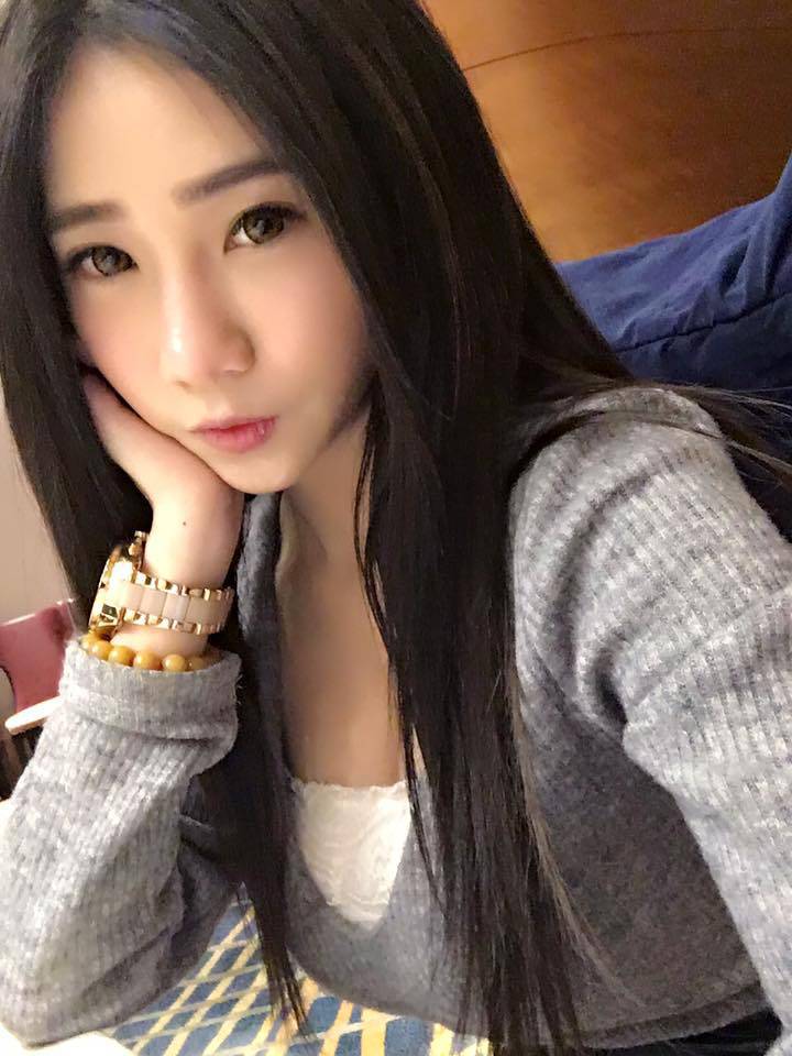 臺灣網紅嫩模身材棒 人送稱號乳媚娘