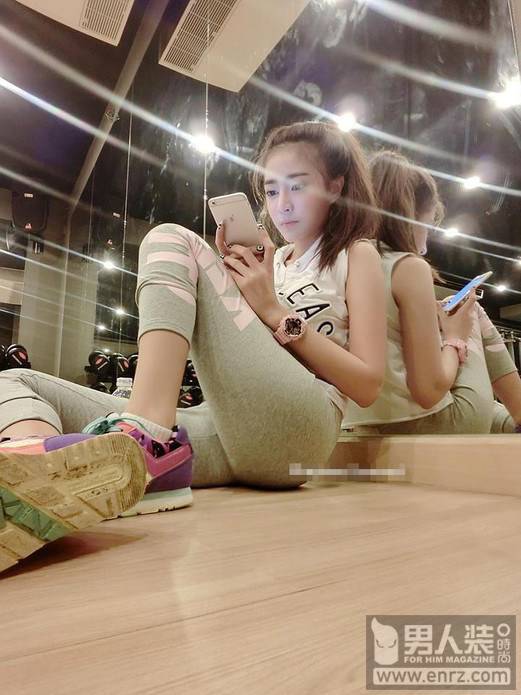 泰國汽車寶貝身材火辣 健身照更美