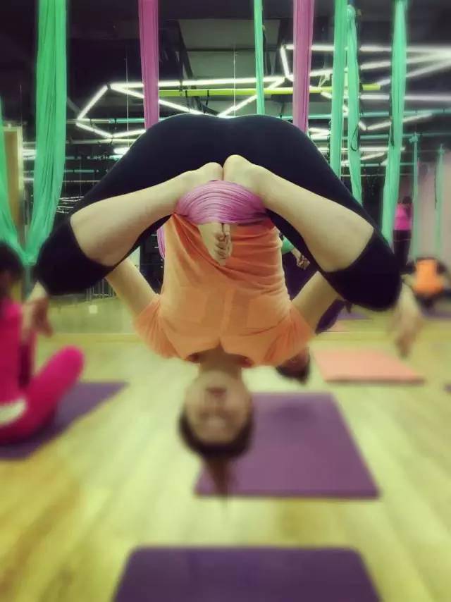 身材顏值雙爆表 瑜伽美人安曉咪