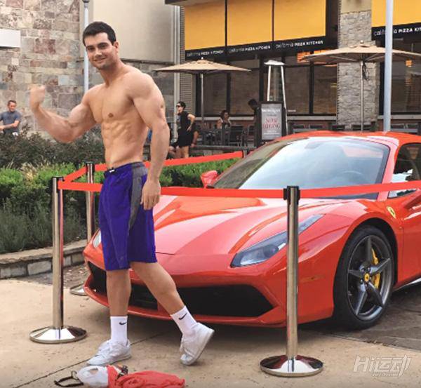 男人好身材對妹子的吸引力有多大？健身小哥街頭實(shí)驗(yàn)