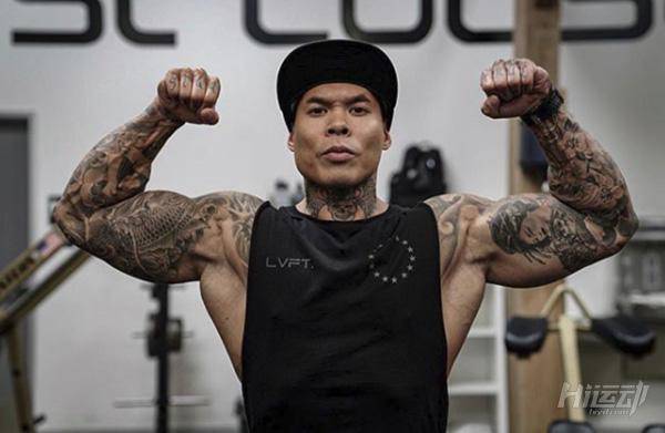 身高只有1.66，但肌肉比例很漂亮！一周5練訓(xùn)練計(jì)劃分享