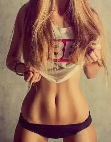 要想穿好比基尼 女生身上哪些肉要減