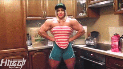 健身版的“朱莉”！91年妹子發現健身天賦后，練太大塊了！