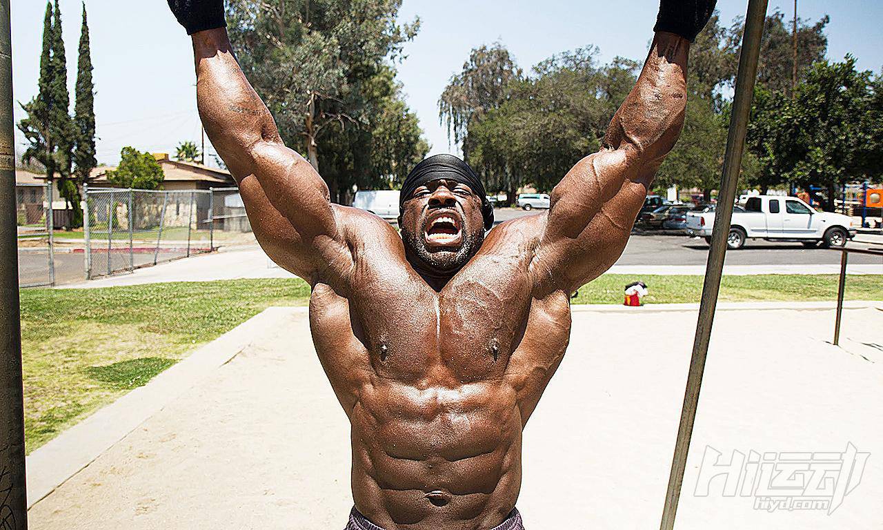 壯如猛獸的黑幫頭目 坐牢11年變健身網紅