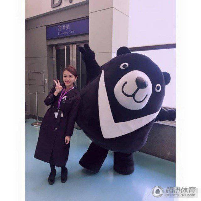 臺灣空姐曬健身照 身材火辣網友點贊