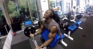 健身大神的訓練日常！9個動作練出大塊頭