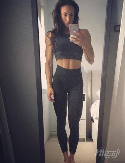 曾經(jīng)是個菜鳥，直到他姐夫出現(xiàn)！小伙練成了少有的真空腹