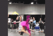 滿腦子都是騷操作！健身界的一股泥石流