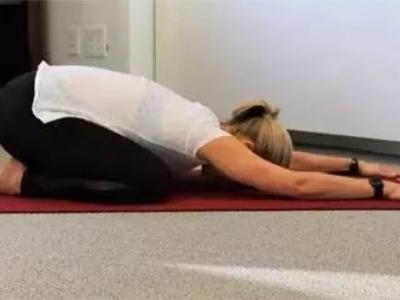 同房姿勢108種 女性練習瑜伽掰腿的正確姿勢