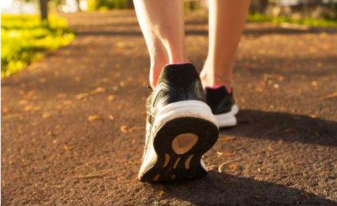 夜跑一個月大概會瘦多少斤?徐潔熙真實的經驗分享