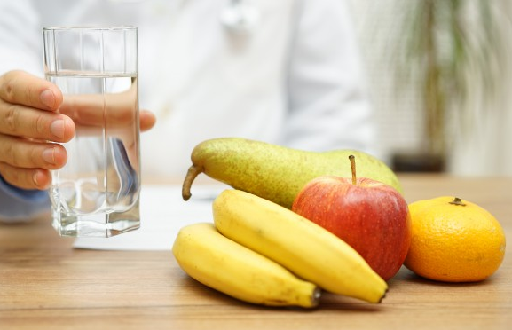 香蕉皮泡水喝能減肥嗎-易網健康<a href=http://www.gyfww.com/jkys/ target=_blank class=infotextkey>養生</a>網 香蕉皮泡水喝能減肥嗎