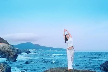 什么是脊柱側(cè)彎 女人練習(xí)瑜伽有什么好處