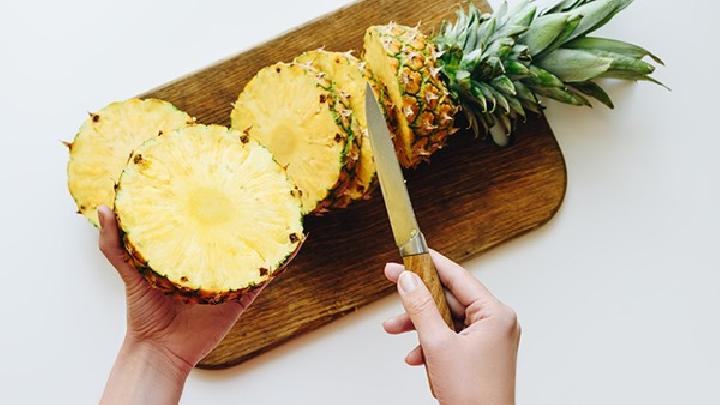 夏季應季減肥餐有哪些 火龍果清腸排毒一身輕